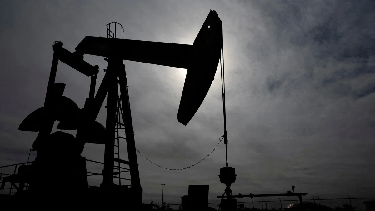 Los precios del petróleo suben tras la nueva escalada entre Estados Unidos e Irán en Medio Oriente