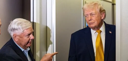 Trump will Iran in Russland-Sanktionspaket aufnehmen lassen