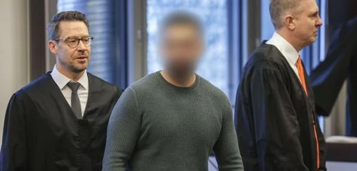 Remscheid: Raser zu lebenslanger Haft verurteilt - 19-Jährige getötet