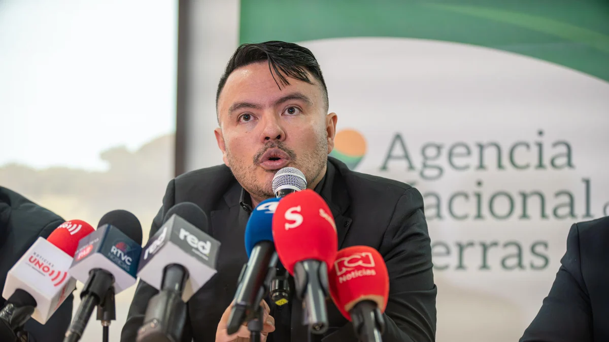 Juan Felipe Harman defendió convenio entre la ANT y la SAE tras denuncias del empalme: “Quieren devolver la tierra a la mafia”