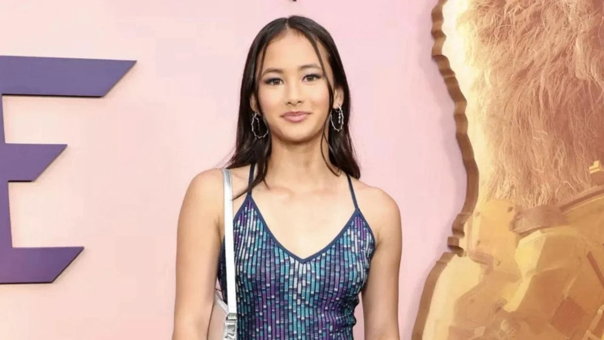 Kaylee Hottle, morta a 19 anni l’attrice di Godzilla: parlava con Kong usando la lingua dei segni