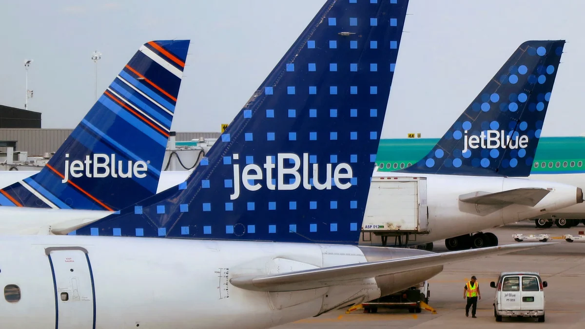 El piloto de un vuelo de JetBlue reporta un posible impacto con un dron durante la aproximación al aeropuerto JFK
