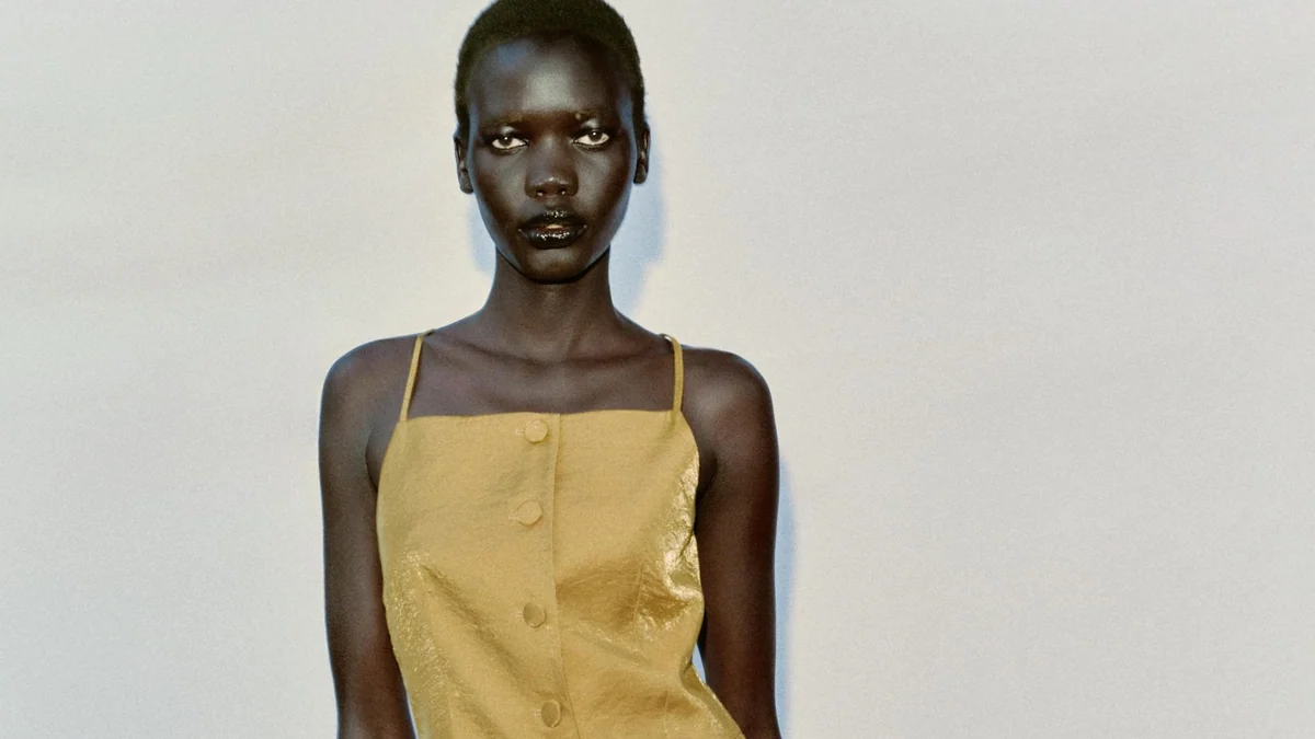 Ya tengo claras mis rebajas: estos 9 conjuntos de Zara son perfectos para bodas, cenas y eventos de verano