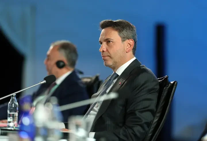 20 milyar dolarlık 2030 hedefi: Alparslan Bayraktar'dan net mesajlar!