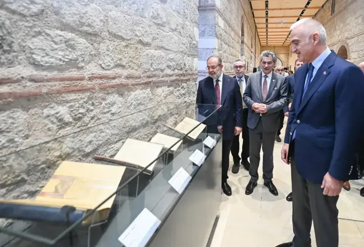 Bakan Ersoy: Mazisine sahip çıkan istikbaline yön verir