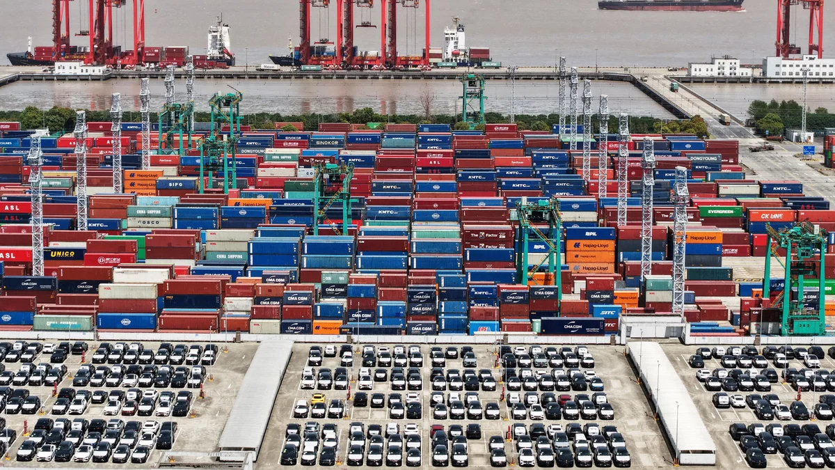 China es innovadora, pero su economía es un desorden
