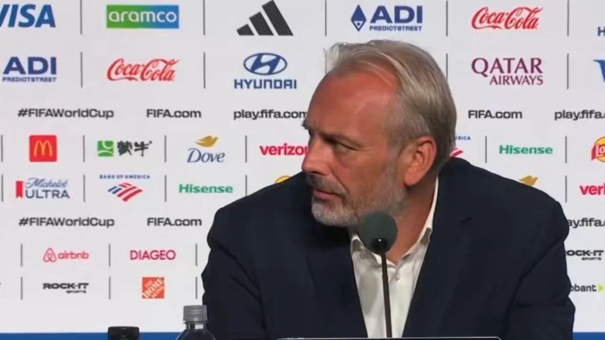 Desgarrador: el momento en el que el técnico de RD Congo se enteró de la muerte de su papá en plena conferencia tras la eliminación