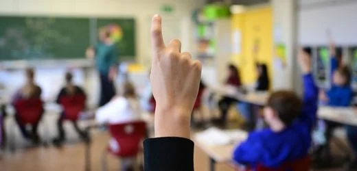 Bildung: Jede dritte Lehrkraft in Deutschland ist 50 Jahre oder älter