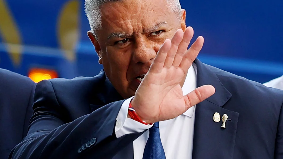 En medio del Mundial, el FBI y fiscales federales de Estados Unidos empezaron a investigar los negocios de la AFA