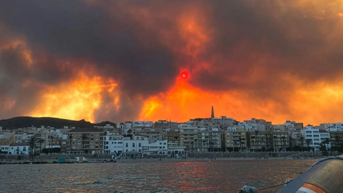 Mindestens zwölf Tote: Feuerinferno in Andalusien breitet sich weiter aus
