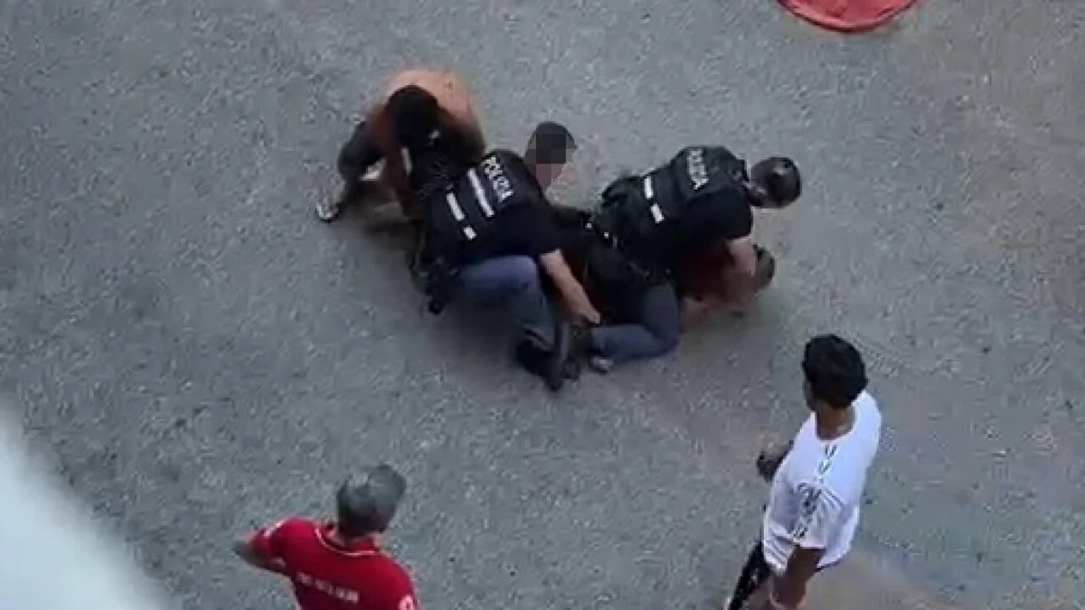 'Aiuto, basta', muore a Bologna durante un fermo di polizia