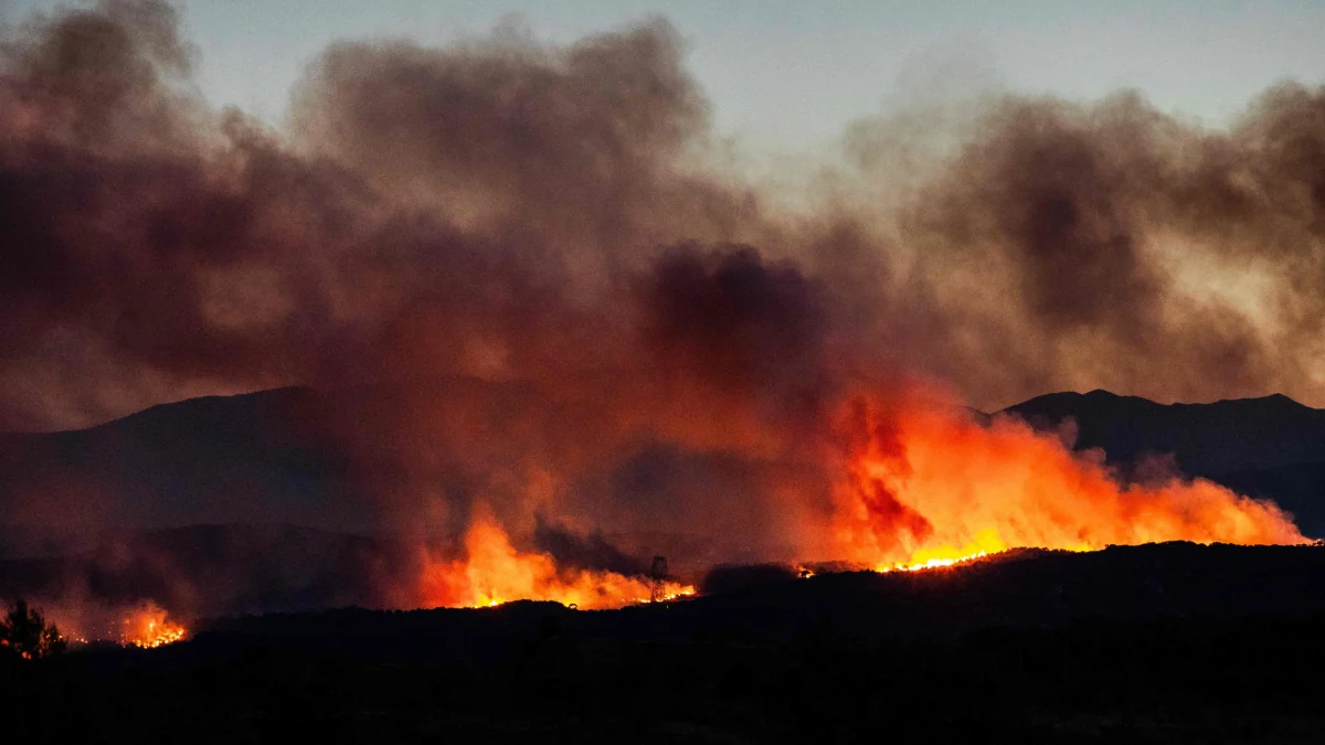 Südfrankreich: 10.000 Einwohner fliehen vor den Flammen