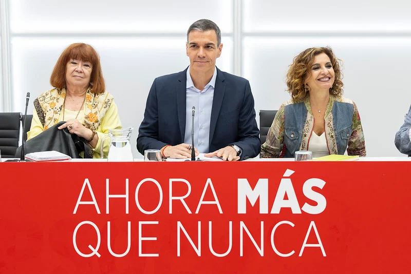 Ferraz exprime la victimización ante la acumulación de causas judiciales: "Estamos viendo un linchamiento hacia el que tiene un carnet socialista"