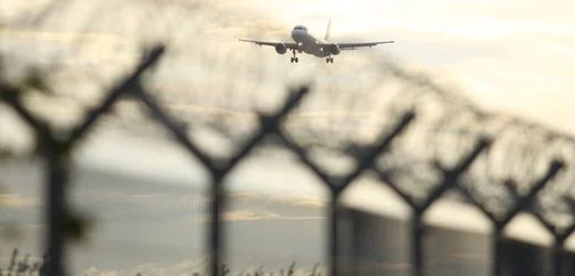 EU macht Weg für Abschiebezentren in Drittstaaten frei