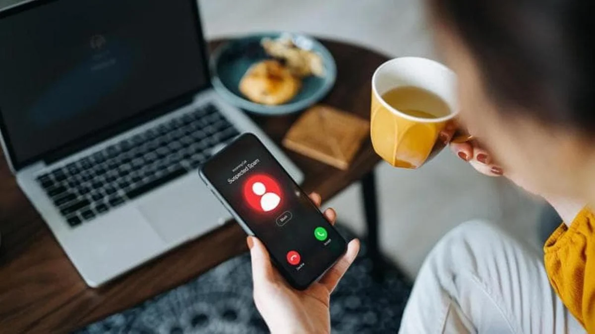 Telemarketing, stop ai contratti lucee gas dopo telefonate non richieste: cosa c’è da sapere