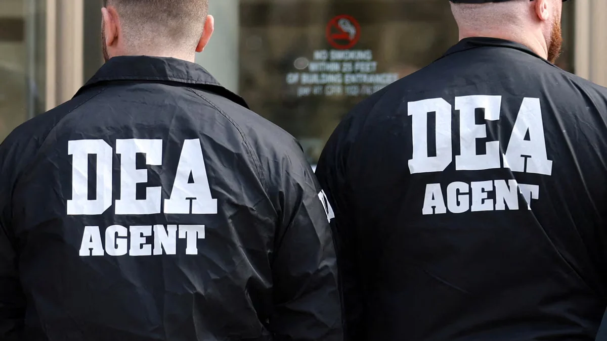 Un testigo protegido de la DEA denunció a Gustavo Petro por presunta extinción de dominio y lavado de activos ante la Comisión de Acusación de Estados Unidos
