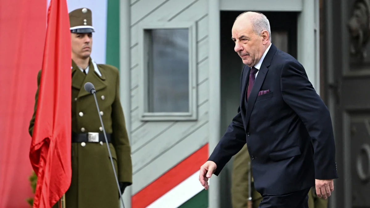 Machtkampf mit Magyar: Ungarns Parlament beschließt Absetzung von Präsident Sulyok