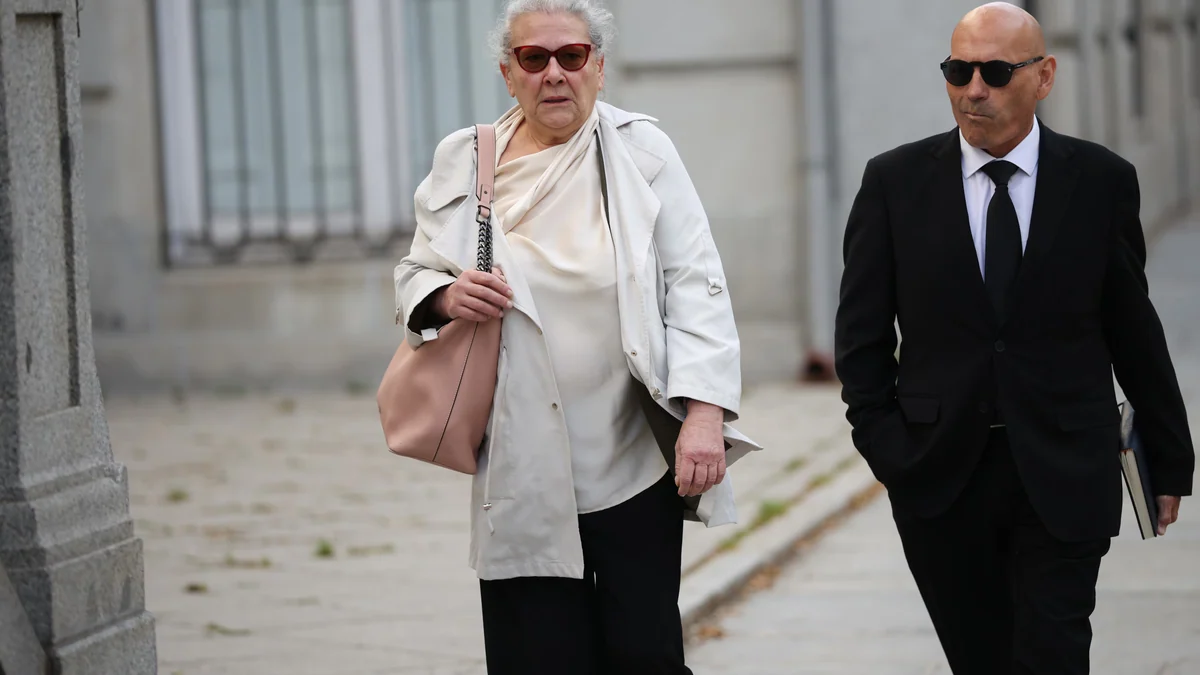 El juez señala que la trama liderada por Cerdán ofreció 50.000 euros a Carmen Pano para que negase haber llevado dinero a Ferraz