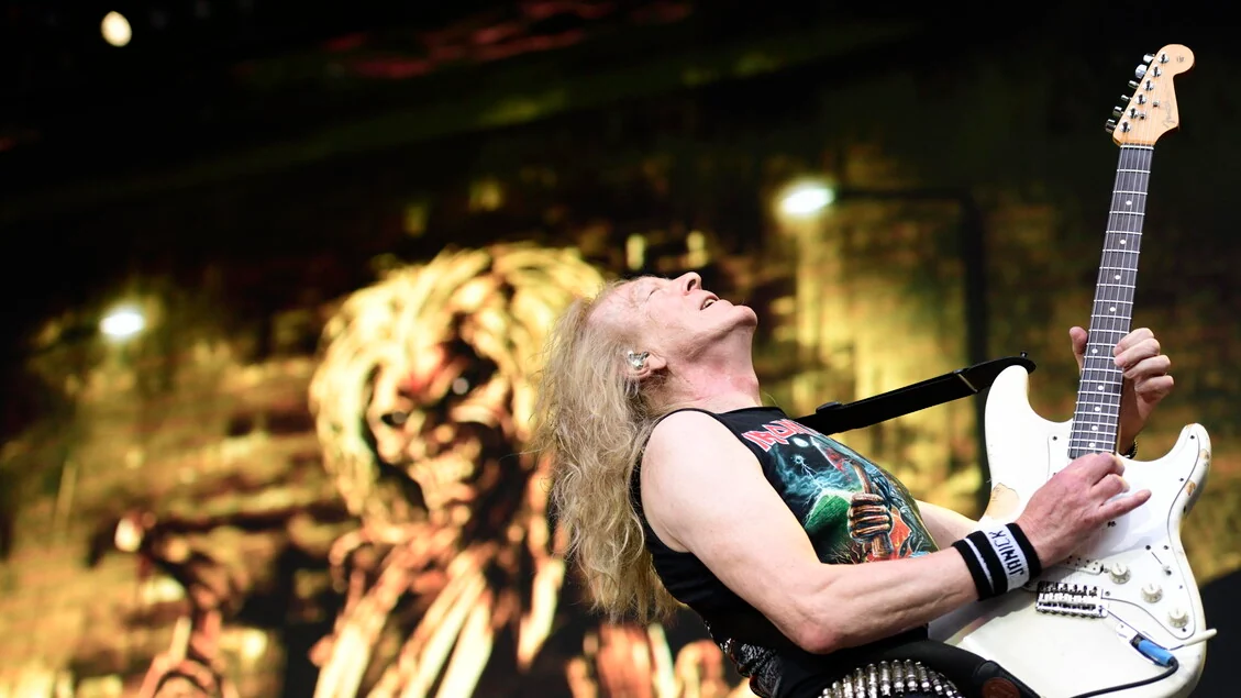 Gli Iron Maiden si prendono San Siro, primo gruppo metal nella storia