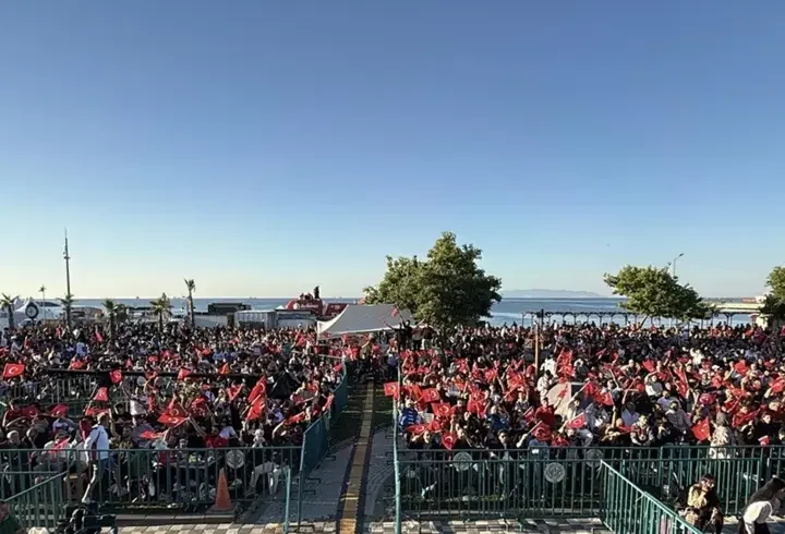 Tekirdağ ve Edirne'de milli maç, dev ekranlardan izlendi
