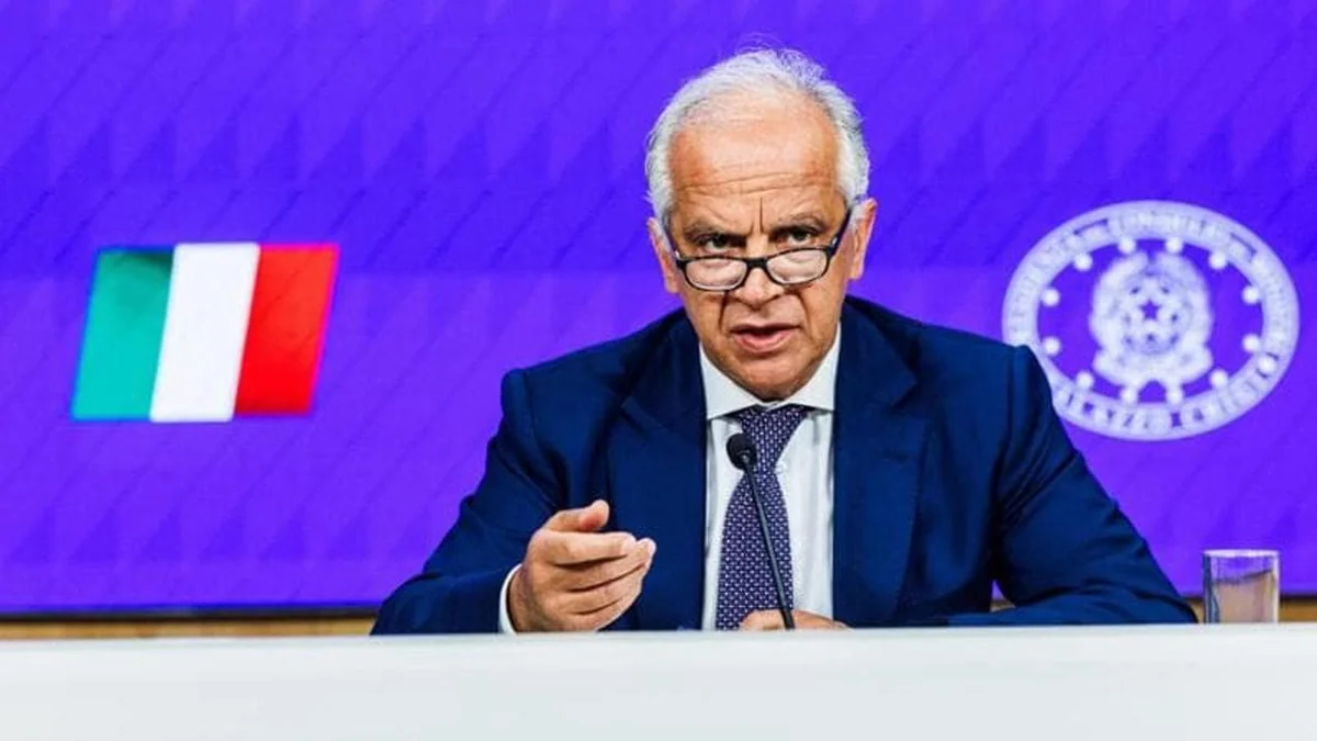 Piantedosi: “Chi usa pregiudizi su caso Fakir non si fida di polizia e pm”