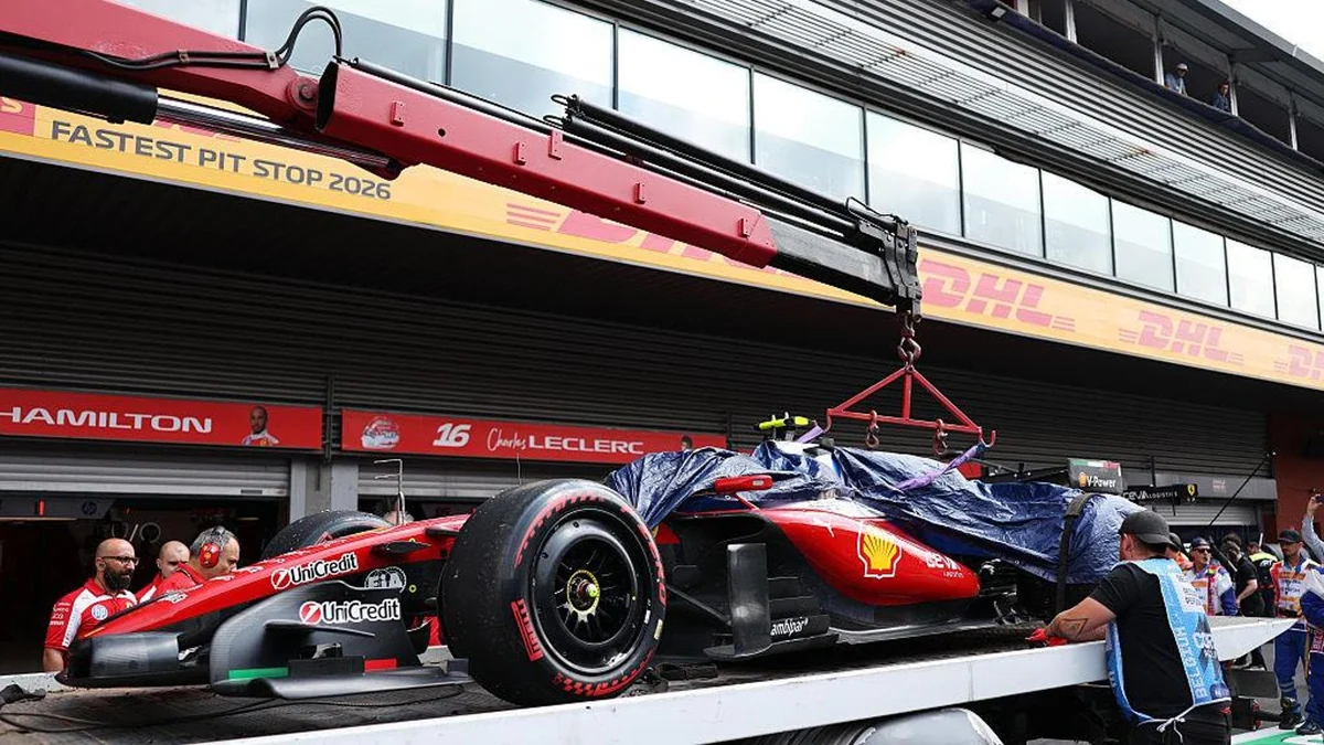 Hamilton distrugge la Ferrari in Belgio: meccanici al lavoro per le qualifiche