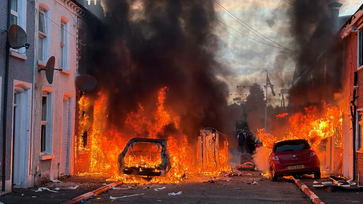 Lendrick Street, una calle para explicar la violencia contra los inmigrantes desatada en Belfast
