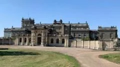 Twelve arrested over threat to Islamic event