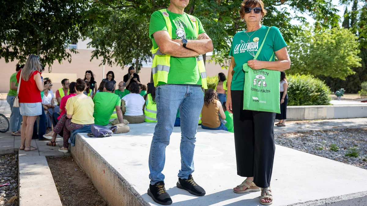 “La huelga ya me ha costado 3.800 euros”: los paros educativos pasan factura a profesores, alumnos y familias