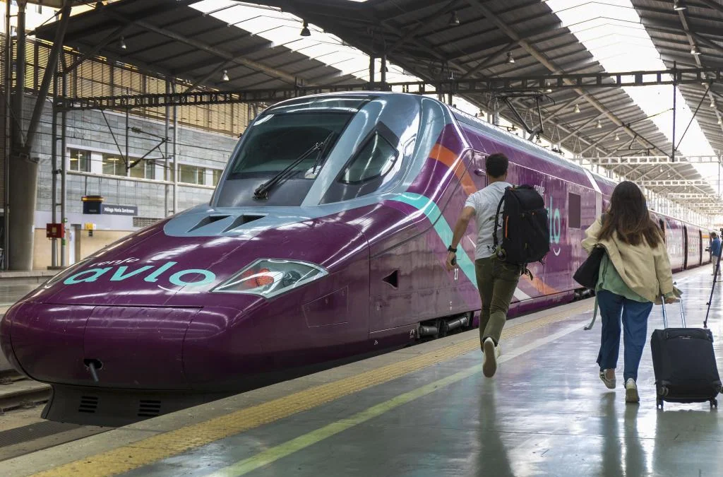 La Abogacía recomienda repetir la prueba bajo sospecha a operador comercial de Renfe que convocó a 5.000 aspirantes