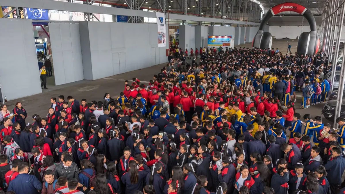 Más de 43 mil jóvenes y familias buscaron orientación sobre carreras en ExpoUniversidad 2026