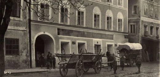 Adolf Hitlers Geburtshaus ist nun eine Polizeistation: Der Exorzismus von Braunau
