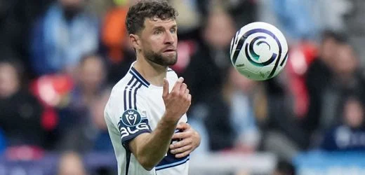 Thomas Müller und Robert Lewandowski: Waldbrände verhindern Spiel in der MLS