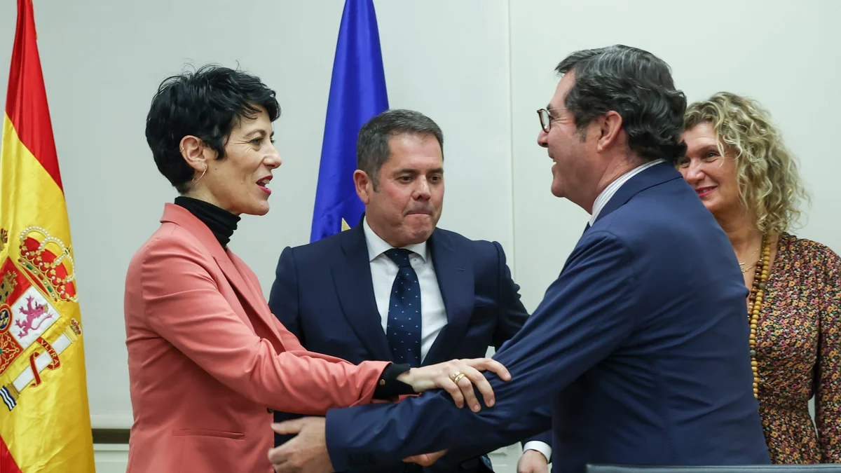 España, entre los países de la UE que menos días de baja cargan a las empresas: 12 días frente a 30 en Bélgica, 42 en Alemania o hasta dos años en Países Bajos