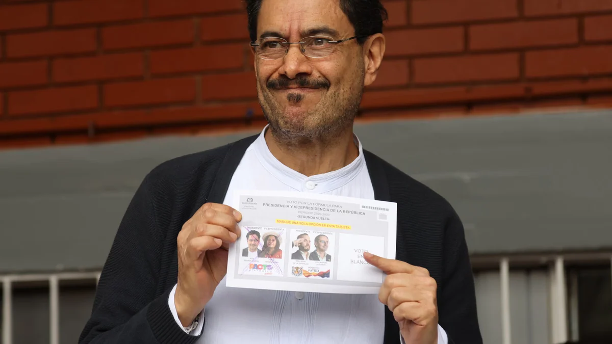 Elecciones Colombia 2026, en vivo | Iván Cepeda, tras votar en Bogotá: “Cuando triunfemos, vamos a gobernar para todo el país y no para un sector”