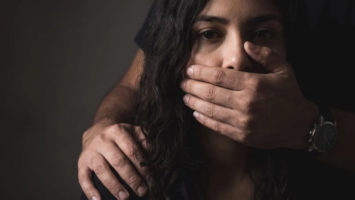 Condenan a cinco pandilleros por el feminicidio de una adolescente en El Salvador