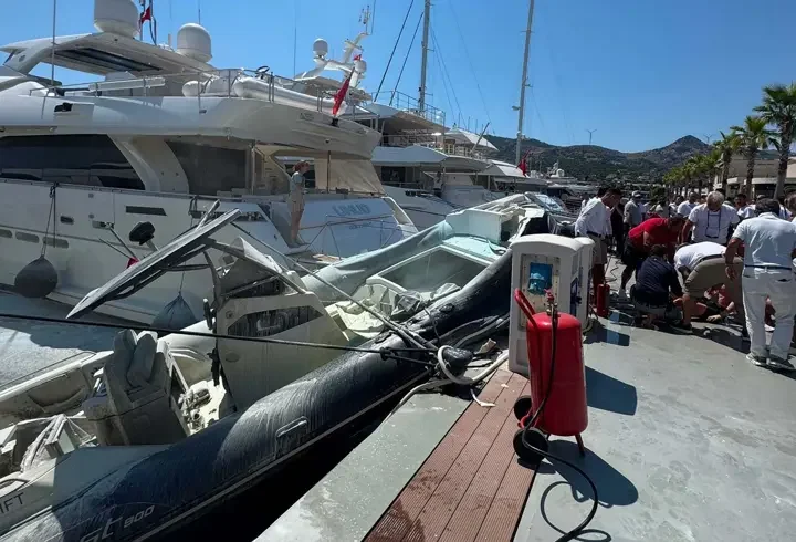 Marinaya demirli lastik botta patlama; 1 yaralı