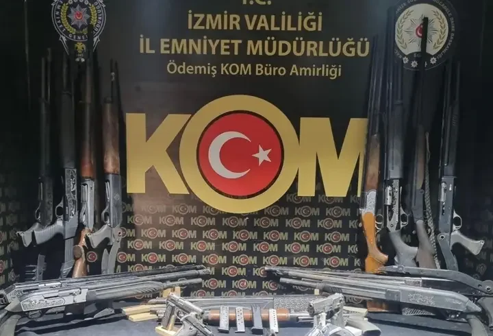 İzmir'de silah kaçakçılığı operasyonu: 1 tutuklama
