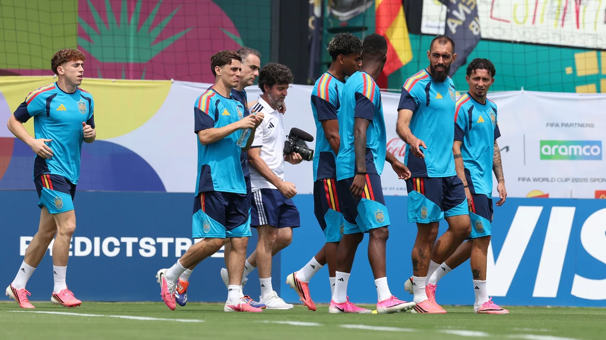 Uruguay - España, el partido del Mundial 2026 en directo | Llorente vuelve al once y Merino se estrena como titular