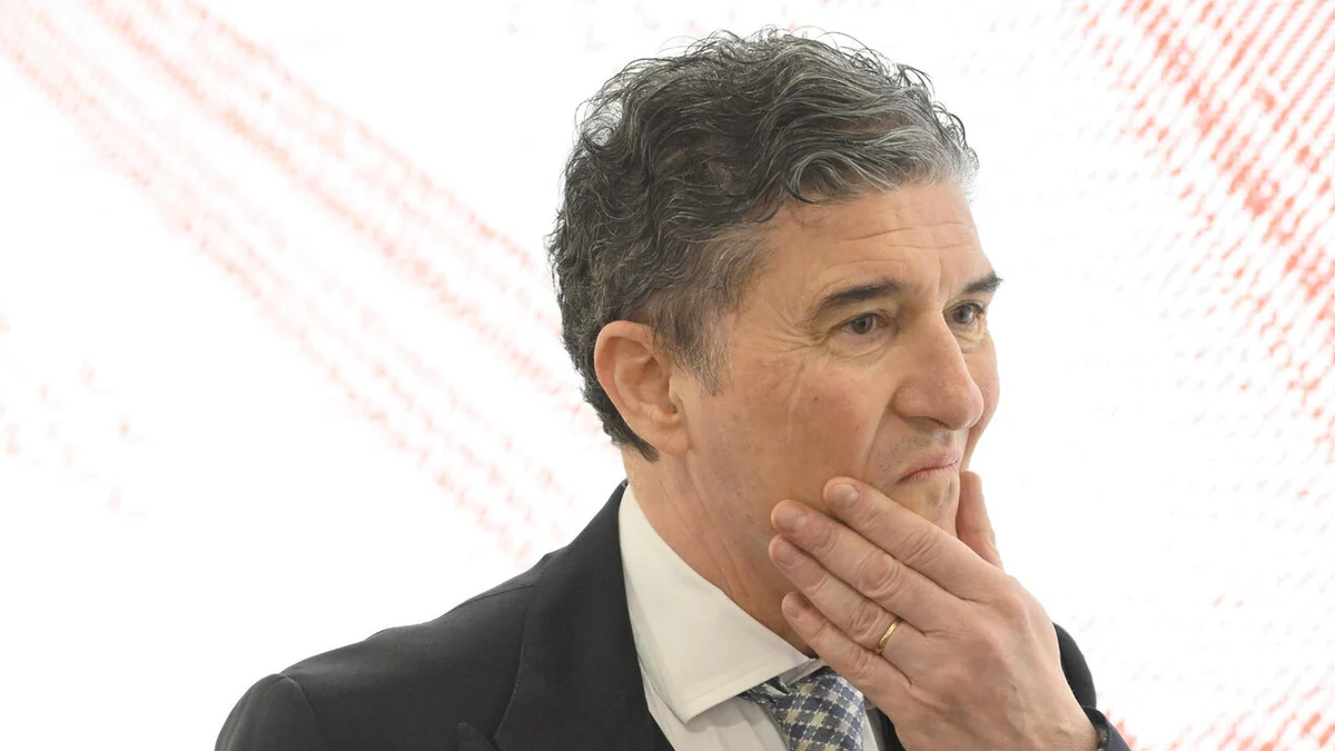 Equalize, maxi richiesta di processo per 74 imputati con oltre 800 'spiati'
