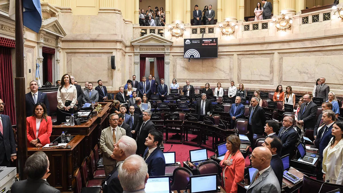Cuántos proyectos de ley presentaron los senadores en el primer semestre del año