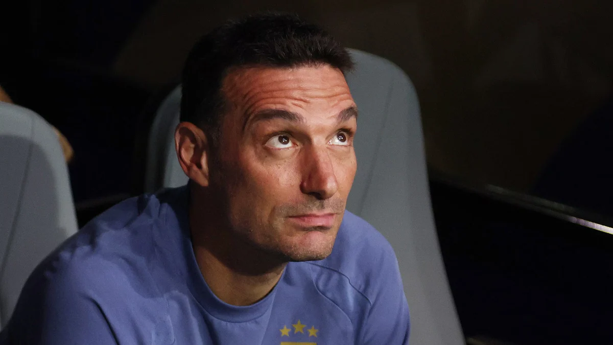 “¿De verdad me preguntas eso?”: la divertida respuesta de Scaloni cuando le consultaron por las indicaciones que le dio a Messi antes de su ingreso