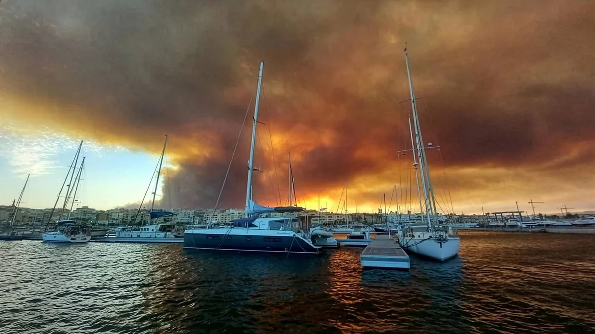Pradales traslada a Juanma Moreno la solidaridad de Euskadi con el pueblo andaluz tras el incendio en Almería