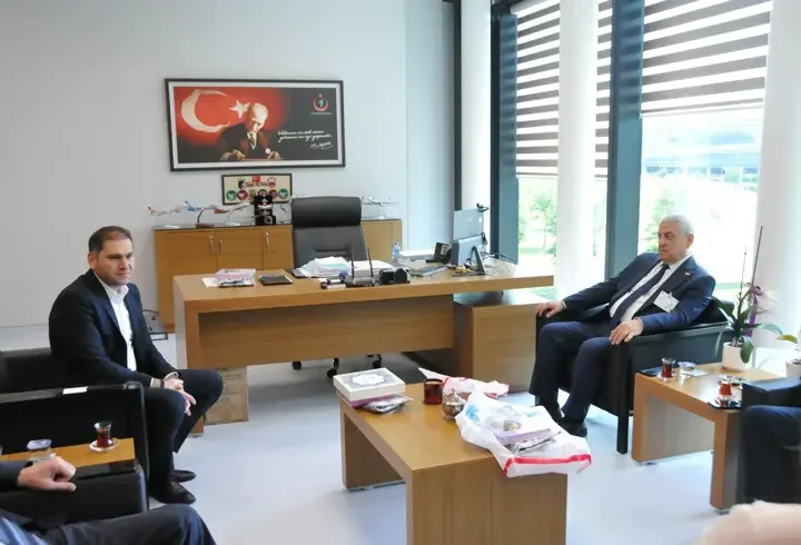 Tacikistan heyetine İstanbul Havalimanı’nda sağlık brifingi