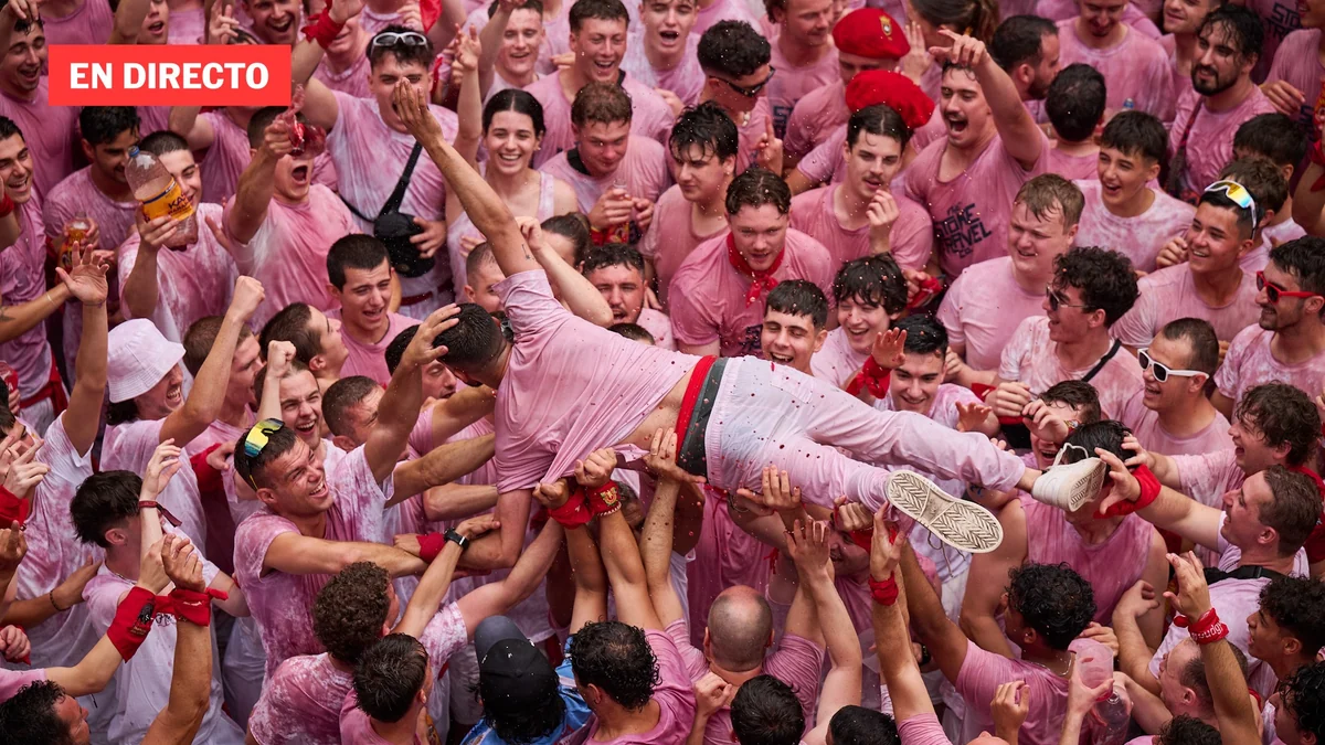 El chupinazo de San Fermín 2026, en directo | Pamplona enciende sus Sanfermines con un chupinazo “sanitario”