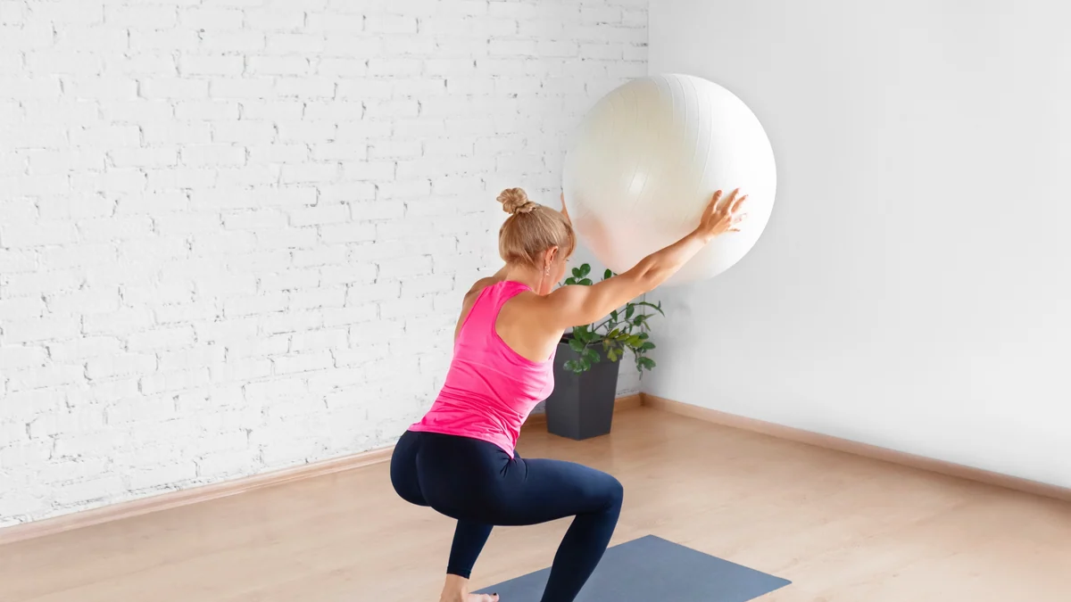 La dosis exacta de pesas para reducir la mortalidad: no más de dos horas semanales y mejor si se combina con cardio