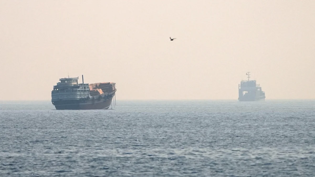 Francia rechazó el uso de peajes en el estrecho de Ormuz y propuso rutas alternativas para el comercio de petróleo
