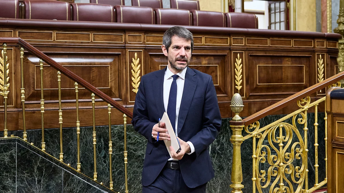 Junts desbloquea la Ley del Cine de Urtasun tras ceder el Gobierno más competencias a la Generalitat y darle una especial protección al catalán para recibir ayudas