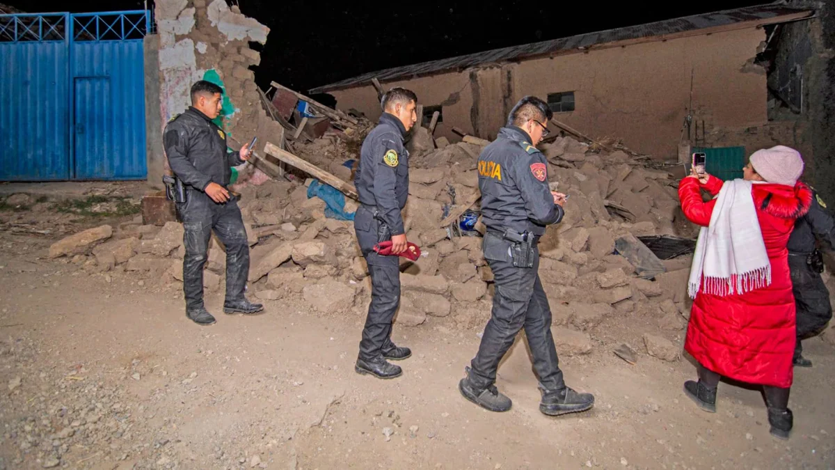 Mininter despliega 250 agentes de la PNP para asistir a damnificados del sismo en Junín