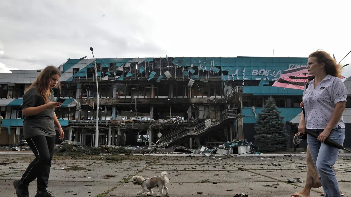 Rusia anuncia ataques contra tres puertos ucranianos en Odesa, entre ellos el más grande a orillas del Danubio